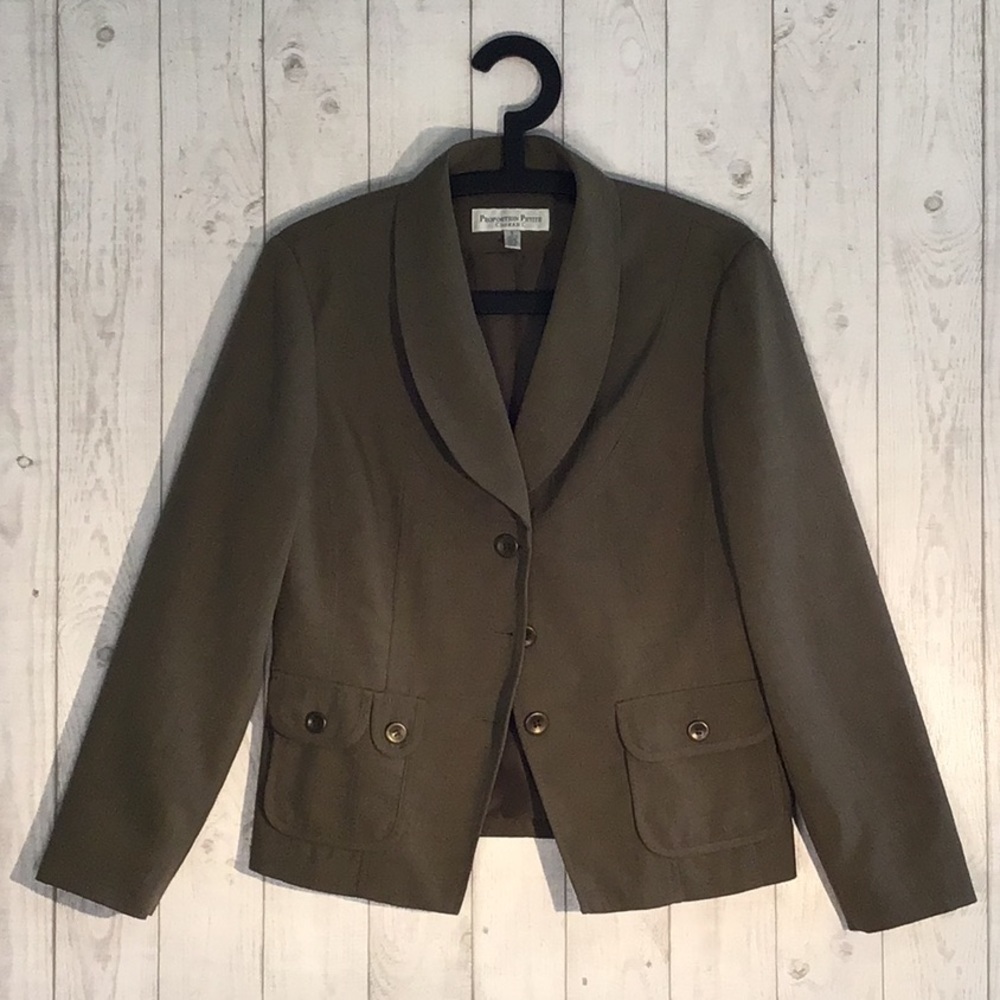 Women’s 8 Proportion Petite Conrad C Olive Blazer